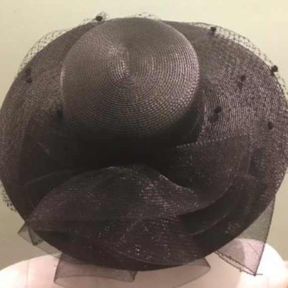 Black woven Kentucky Derby hat with flocked netting and black fascinator bow main image 12